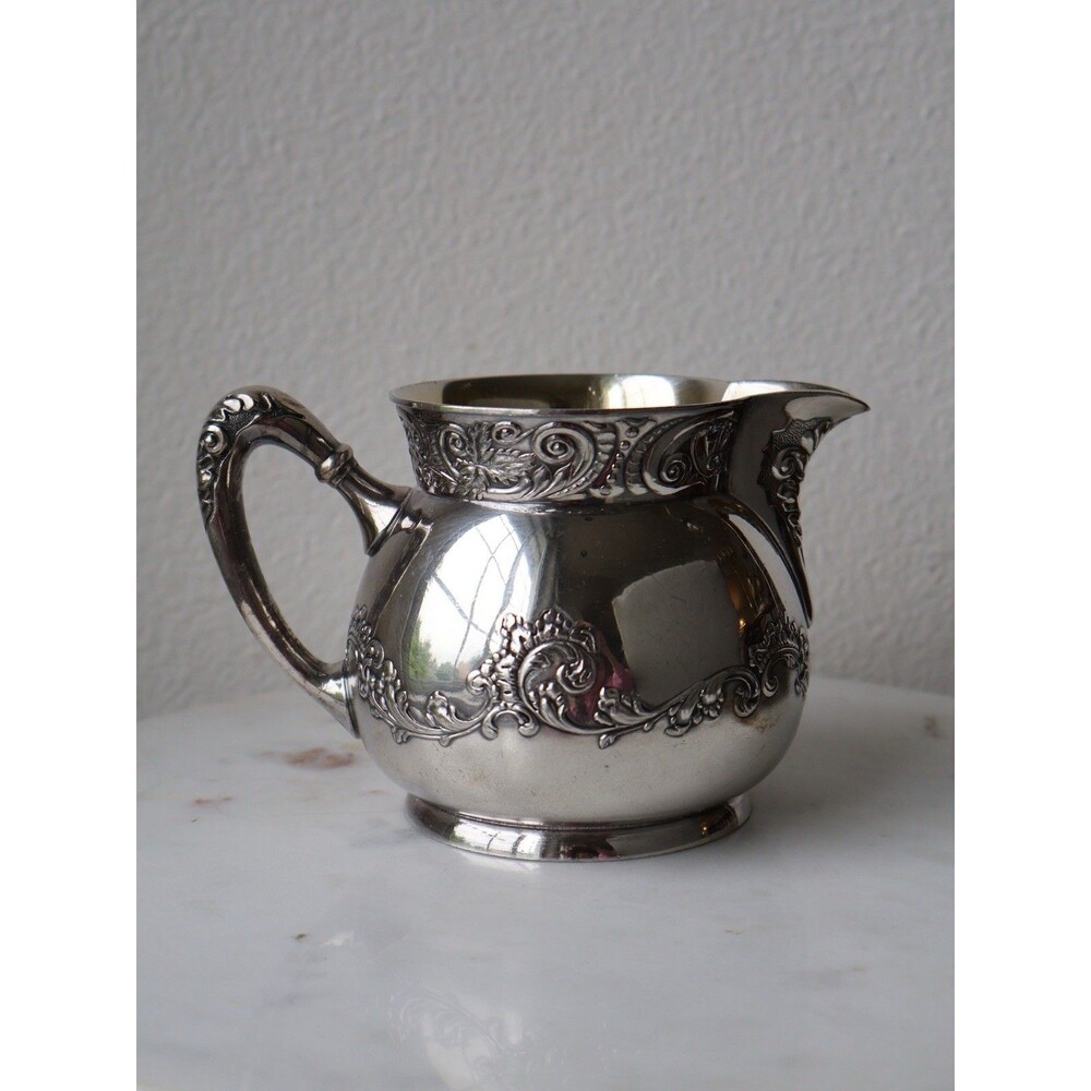 Antique Silver Victorian Nouveau Cream Pitcher Quadruple Plate Pairpoint